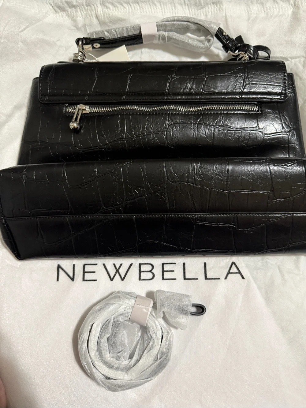 Newbella black croc